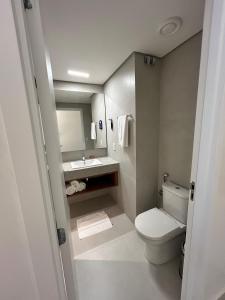 Phòng tắm tại Flat em Ipojuca - Porto Alto GAV Resort