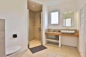 Koupelna v ubytování Villa du golf - proche plage