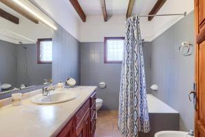 Kúpeľňa v ubytovaní Villa Can Pinto by Villa Plus