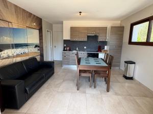 Kuchyň nebo kuchyňský kout v ubytování GuestHouse Le Patio34