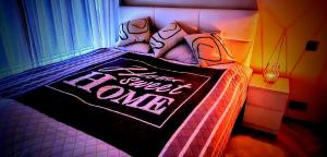Katil atau katil-katil dalam bilik di Apartment in the heart of the city