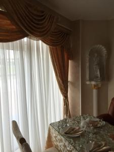 Fotografie z fotogalerie ubytování Hotel Oktan v destinaci Kryve Ozero