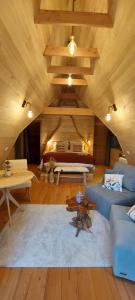 Χώρος καθιστικού στο Les cottages de Sarrant