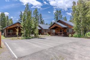 Gallery image of Rangers Retreat in West Yellowstone