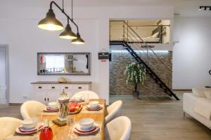 Φωτογραφία από το άλμπουμ του Casa dos Andrades σε Σεσίμπρα