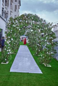 Garður fyrir utan LAKEVIEW RESORT NKOLBISSON Yaounde