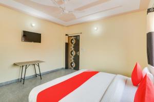 Gambar di galeri bagi Hotel O Akash Guest House di Faridabad