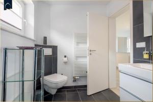 Ένα μπάνιο στο Ferienwohnung Krebssee Idyll 2