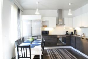 Galeriebild der Unterkunft Spacious Apartment for 8 with Sauna in Kerava