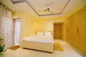 Hotel Airport residency客房内的一张或多张床位