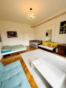 Posedenie v ubytovaní Wenceslas square apartment 150 m2