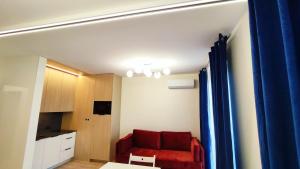 TV a/nebo společenská místnost v ubytování Wieliczka Lux Park
