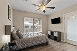 Gallery image of Home Near Downtown Houston in Houston +7 photos