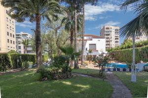 Κήπος έξω από το Villa Encarna