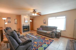 Gallery image of Newly furnished, private backyard, Desert Casita in Fountain Hills +22 photos