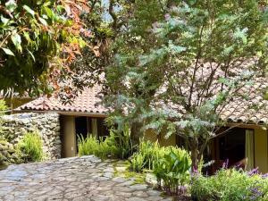 Taman di luar Heated & Cozy Cabin in Nature +18 gambar