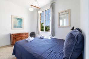 Llit o llits en una habitació de Duplex with View on the Cap d'Antibes