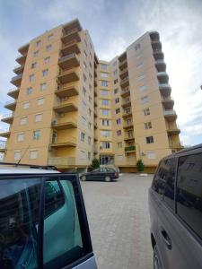 Το κτήριο όπου στεγάζεται  το διαμέρισμα