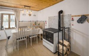 Φωτογραφία από το άλμπουμ του 2 Bedroom Stunning Home In Brest σε Brest