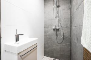 Ένα μπάνιο στο Saarihovi +22 φωτογραφίες