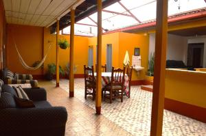 Posezení v ubytování Hostal Juan Páramo