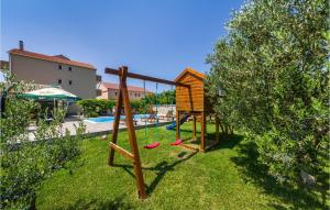 Herní místnost nebo prostor pro děti v ubytování Apartment Biograd With Lake View 07