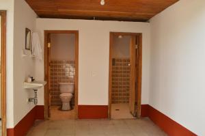 Ένα μπάνιο στο Hostal Juan Páramo