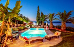 Gallery image of Cozy Apartment In Porat - Malinska in Porat +28 photos