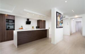 Dapur atau dapur kecil di Nice Apartment In Malinska With Kitchen