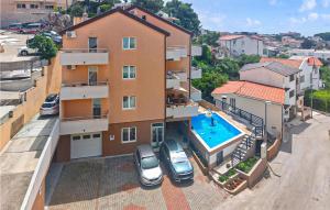 Πισίνα στο ή κοντά στο Amazing Apartment In Baska Voda