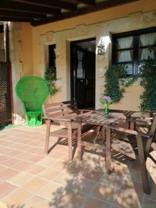 A patio or other outdoor area at Mayorazgo De Altamira Mila