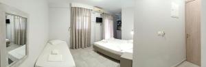 A bathroom at Blue Horizon