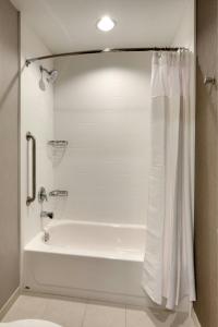 Kopalnica v nastanitvi SpringHill Suites by Marriott Moab