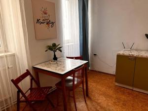 Fotografie z fotogalerie ubytování 5 Person Central Stay Ideal for Families and Groups v destinaci Brno