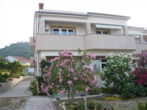 Zahrada ubytování Apartment Barbat 9