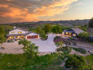 Gallery image of Mira Vista Manor in Paso Robles