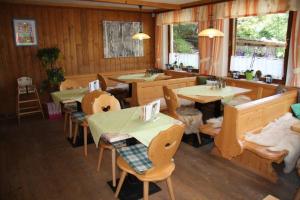 Restaurace v ubytování Berghaus Außergschlöß