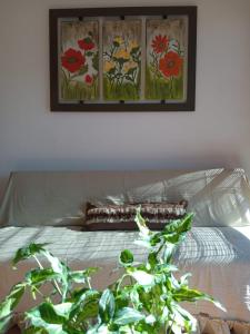 Postel nebo postele na pokoji v ubytování Alojamiento Las Camelias + 5 fotografií