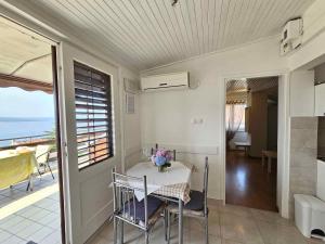 Χώρος καθιστικού στο Apartment in Crikvenica 54629 +12 φωτογραφίες