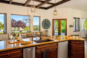 Φωτογραφία από το άλμπουμ του Frontier Resort σε Templeton