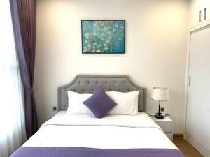 Ένα ή περισσότερα κρεβάτια σε δωμάτιο στο Delux 2Bedroom Apt Near Marriott And Keangnam +97 φωτογραφίες