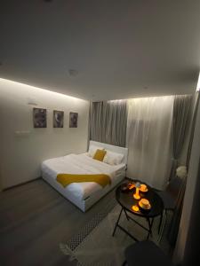 Ένα ή περισσότερα κρεβάτια σε δωμάτιο στο بسمة الابداع