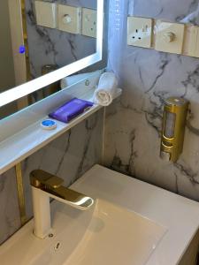 Ένα μπάνιο στο بسمة الابداع