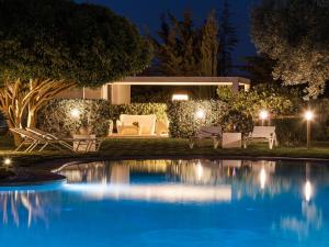 Bazén v ubytovaní Il Giardino degli Dei alebo v jeho blízkosti