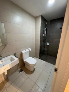 Koupelna v ubytování Lovely 3 rooms full AC 2-7 pax -GM - Cruise Terminal