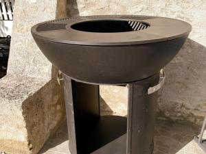 Φωτογραφία από το άλμπουμ του La Grange: Gîte Confort à Briou, 5 Chambres - FR-1-491-471 