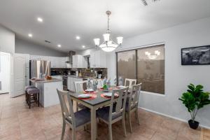 Gallery image of 165th Goodyear in Goodyear