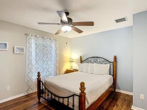 Postel nebo postele na pokoji v ubytování Epic Frozen Themed home 20 min to Disneyworld dw4 + 46 fotografií