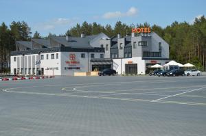 Budynek, w którym mieści się hotel
