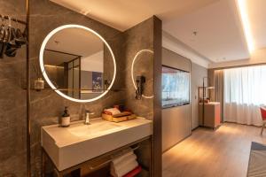 武汉ECHENG Hotel, Jianghan Road Pedestrian Street, Wuhan River Beach的相册照片